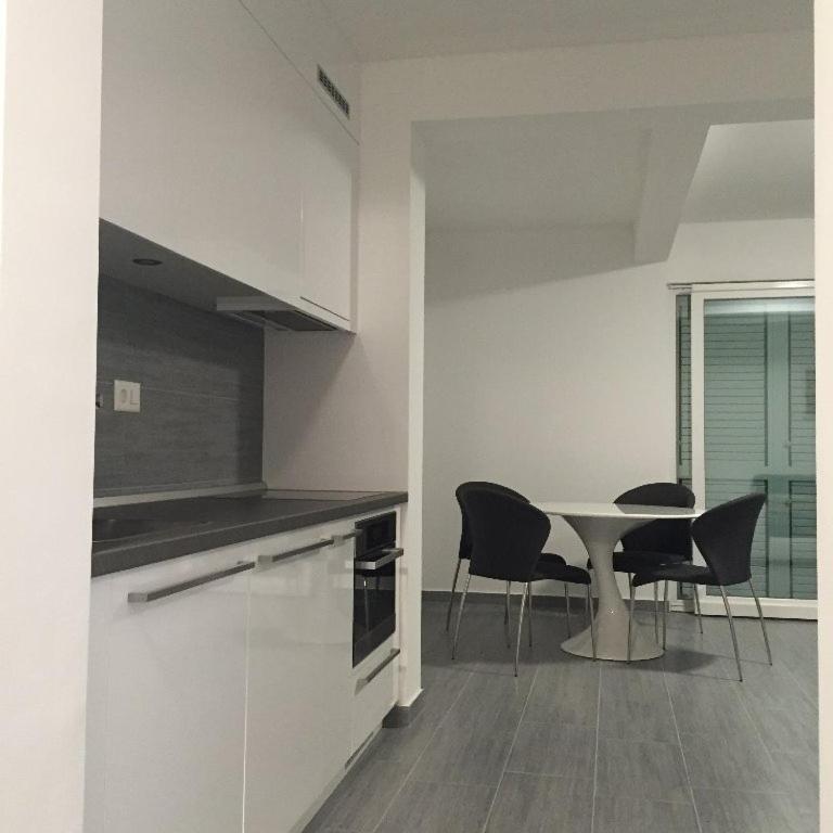 Ferienwohnung White Anchor Vodice Exterior foto
