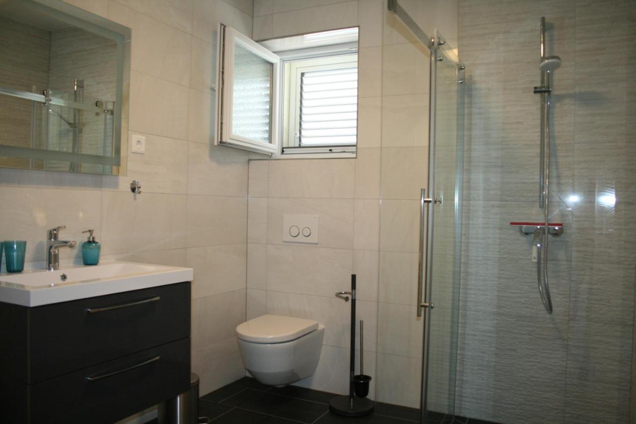 Ferienwohnung White Anchor Vodice Exterior foto